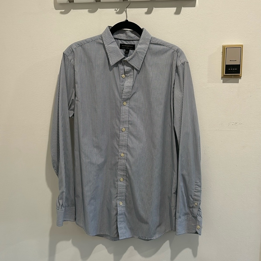 Banana Republic non-iron tailored slim fit shirt